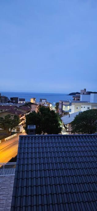 Apto Vista Mar -250mts da Praia Bombinhas Exterior foto